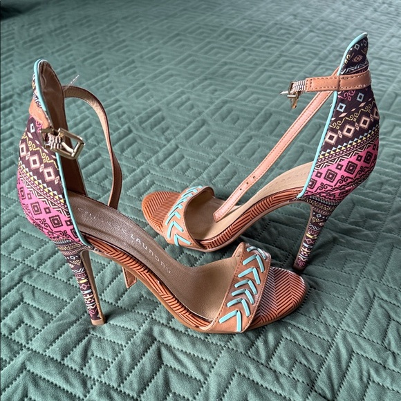 Chinese Laundry Multicolor Patterned Heels - Picture 1 of 1
